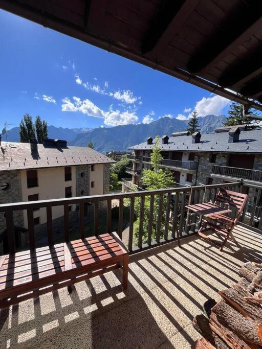 Apartamento Margalida En Cerler, Pirineo Huesca Ngoại thất bức ảnh